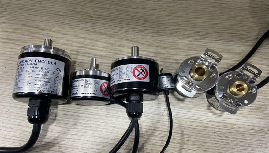 Ảnh thực tế series Autonics-Encoder :